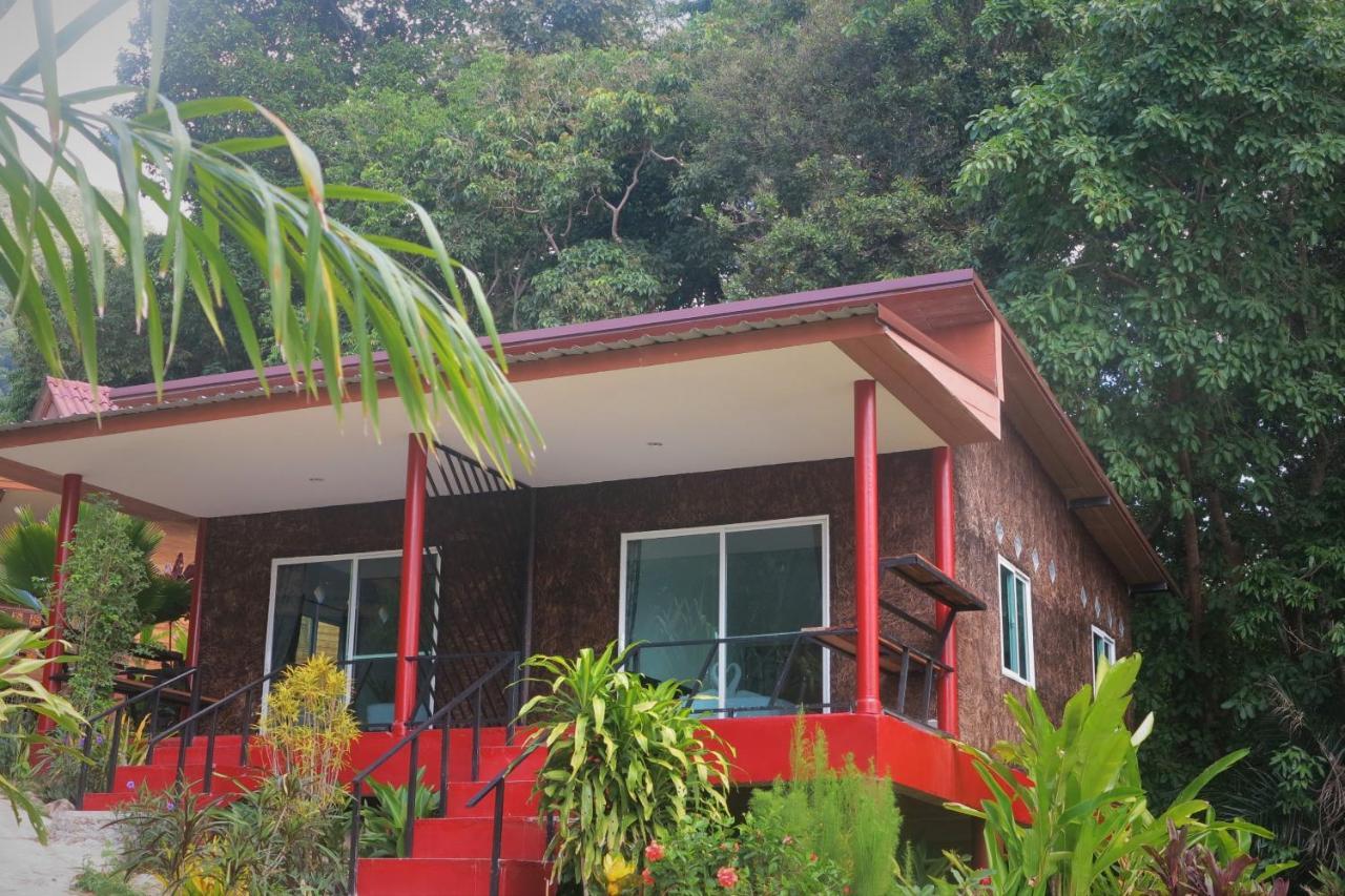 Koh Jum Coral Bay Resort Экстерьер фото