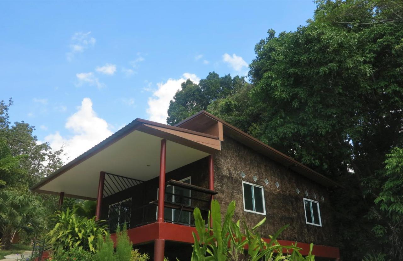Koh Jum Coral Bay Resort Экстерьер фото