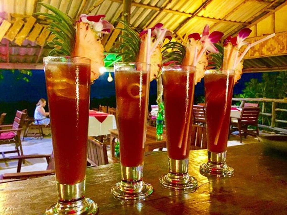 Koh Jum Coral Bay Resort Экстерьер фото