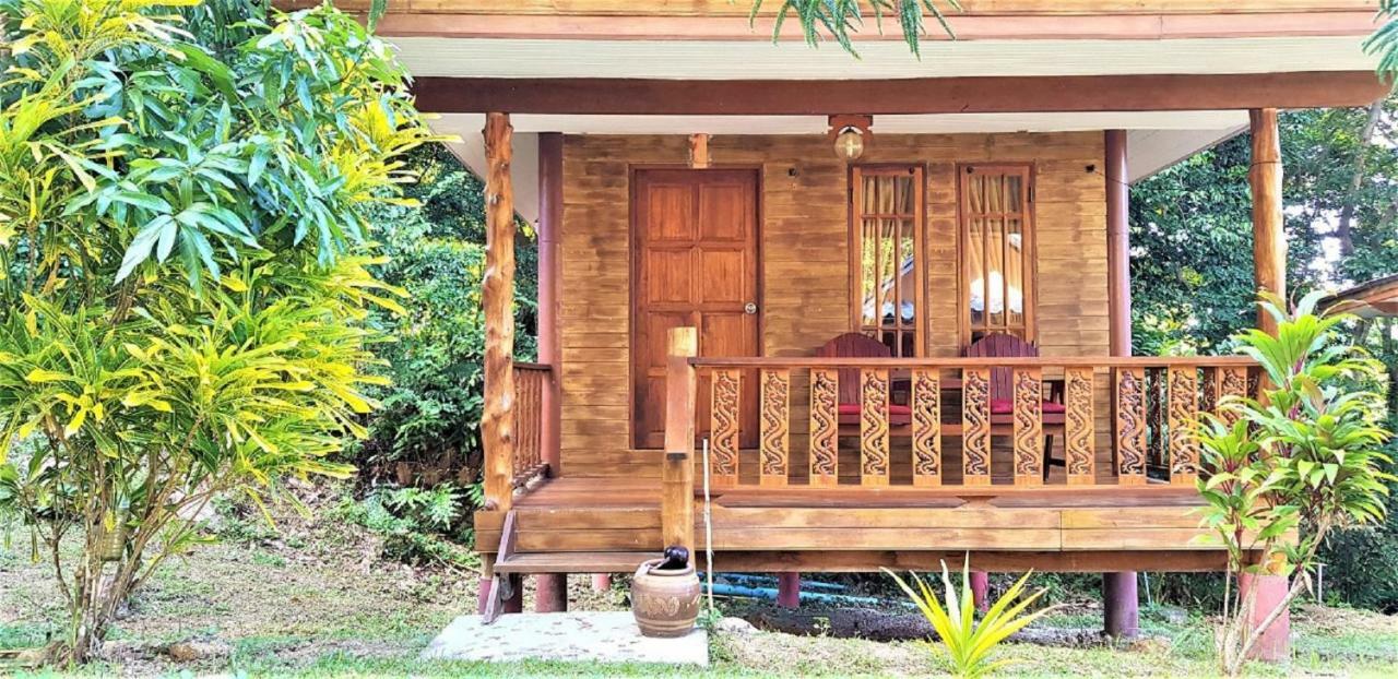 Koh Jum Coral Bay Resort Экстерьер фото
