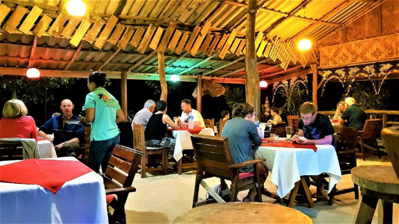 Koh Jum Coral Bay Resort Экстерьер фото