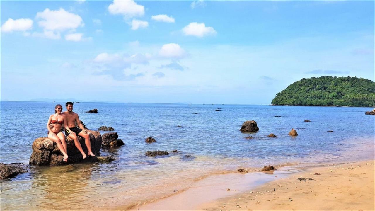 Koh Jum Coral Bay Resort Экстерьер фото