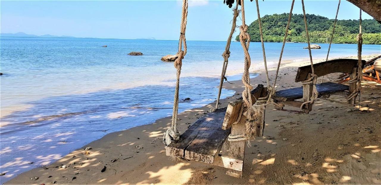 Koh Jum Coral Bay Resort Экстерьер фото