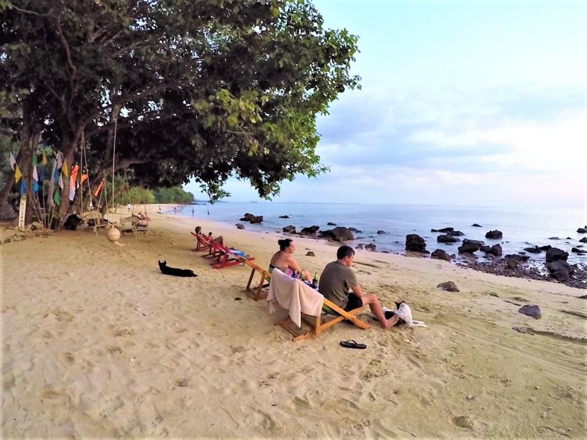 Koh Jum Coral Bay Resort Экстерьер фото