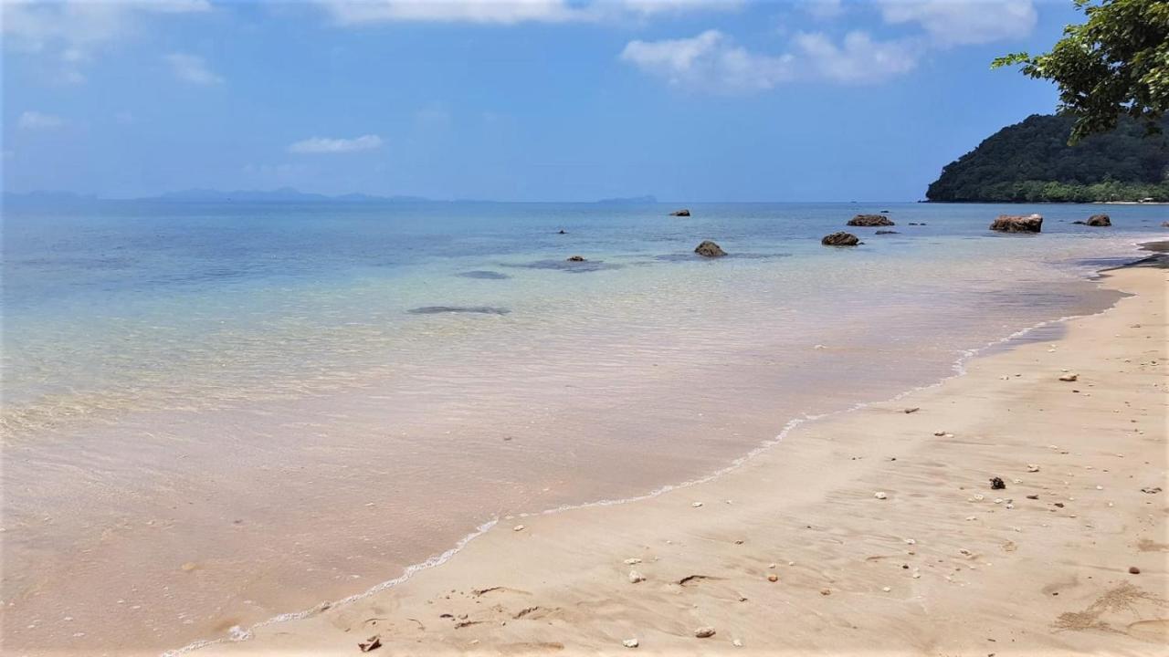 Koh Jum Coral Bay Resort Экстерьер фото